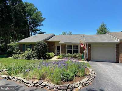 1015 Mastline Dr Annapolis, MD 21401