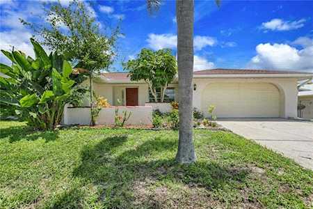 214 Leafwood Rd Tarpon Springs, FL 34689