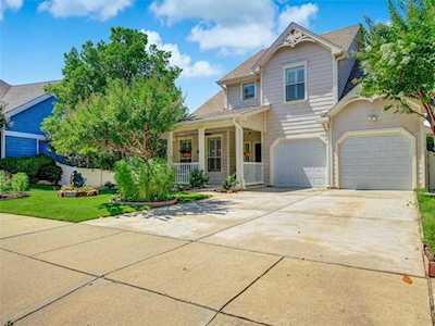 1101 Oakcrest Drive Providence Village, TX 76227