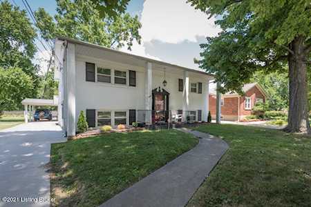 4401 Santa Paula Ln Louisville, KY 40219