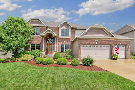 112 Spencer Ln Oswego, IL 60543