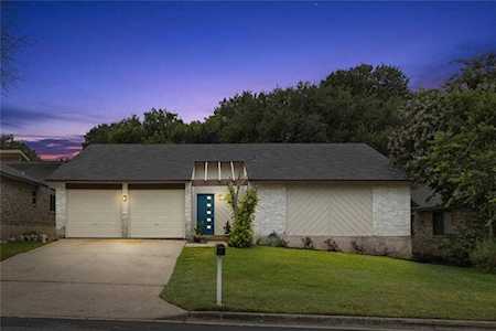 3809 Leafield DR Austin, TX 78749