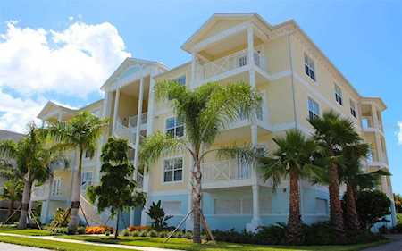 3439 79th Street CIRCLE W #203 Bradenton, FL 34209