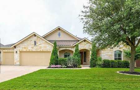 3210 Herradura DR Leander, TX 78641