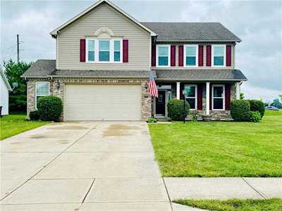 1694 Whisler Dr Greenfield, IN 46140