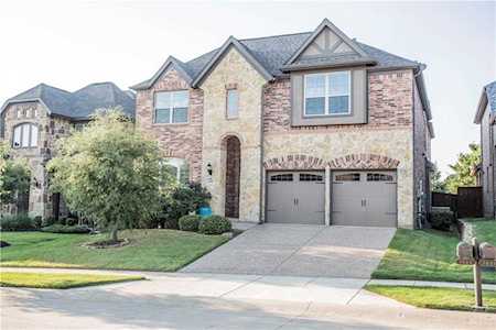 1525 Presley Way Lantana, TX 76226