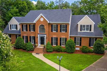 12503 Bay Hill Dr Chester, VA 23836