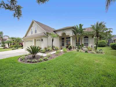 10121 Whisper Pointe Dr Tampa, FL 33647