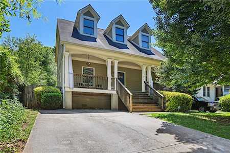 1386 Elizabeth Ln East Point, GA 30344