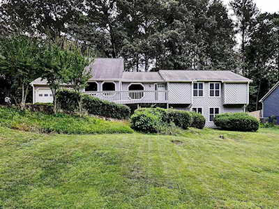4860 Bush Rd Peachtree Corners, GA 30096