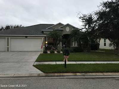 2152 Woodfield Circle Melbourne, FL 32904