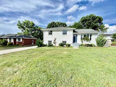 502 Scholarship Dr Nashville, TN 37209