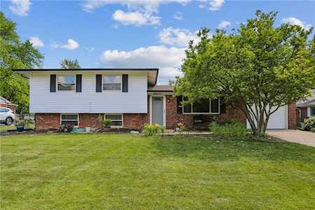 8811 E 16th Place Indianapolis, IN 46219