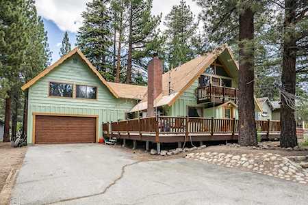 212 Pinecrest Ave Mammoth Lakes, CA 93546