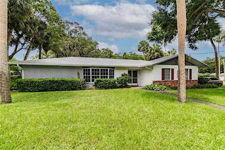 7251 Jasmin Dr New Port Richey, FL 34652