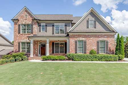 3255 Moss Glen Court Buford, GA 30519