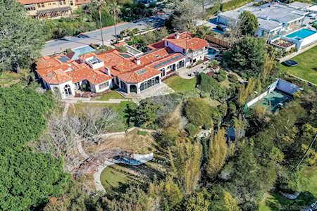 9660 Black Gold Road La Jolla, CA 92037