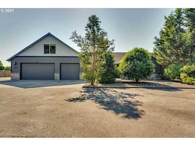 16506 NE 182nd Ave Brush Prairie, WA 98606