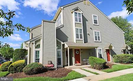 2607A Yarmouth Ln Mount Laurel, NJ 08054