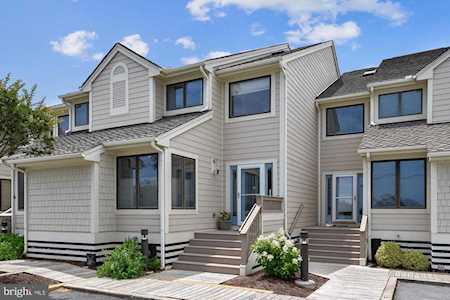 40058 Grant Dr Fenwick Island, DE 19944