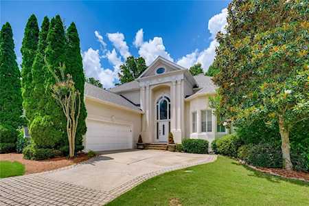 1875 River Falls Dr Roswell, GA 30076