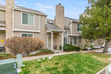 828 Summer Dr Highlands Ranch, CO 80126