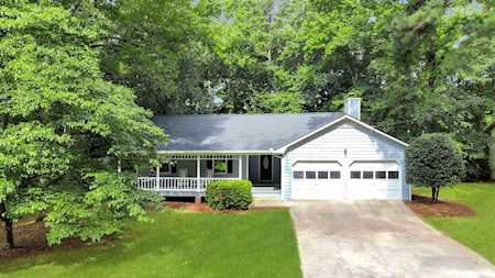 2424 Hillboro Circle SW Marietta, GA 30064