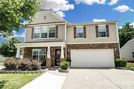4803 Mcclure Rd Charlotte, NC 28216