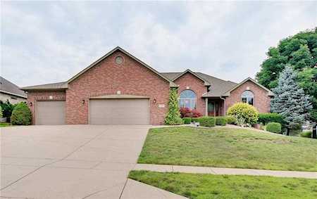 2560 Forest Hills Blvd Greenwood, IN 46143