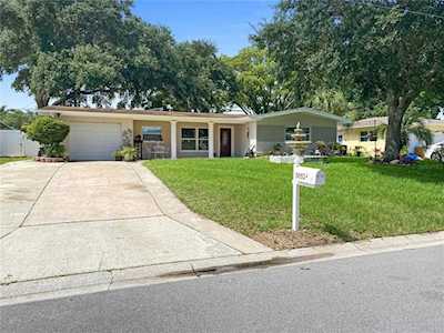 3052 Merrill Ave Clearwater, FL 33759