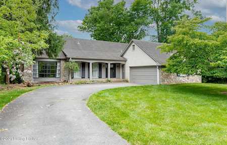 8202 Montero Dr Prospect, KY 40059