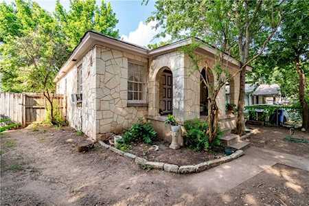 2312 Santa Rosa ST Austin, TX 78702
