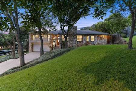 2715 Tether TRL Austin, TX 78704