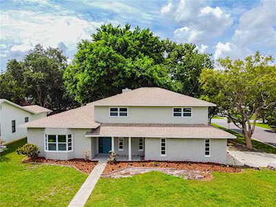 2175 Santa Paula Dr Dunedin, FL 34698