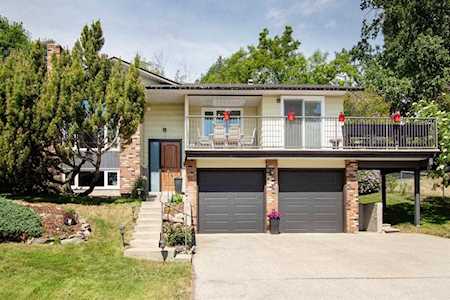 6203 Touchwood Dr NW Calgary, AB T2K 5R7