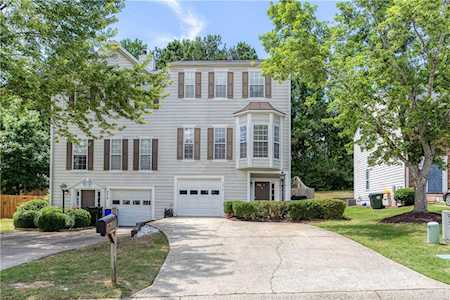 4314 Thorngate Ln Acworth, GA 30101