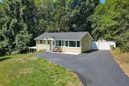 6743 Horseshoe Bend Goodview, VA 24095