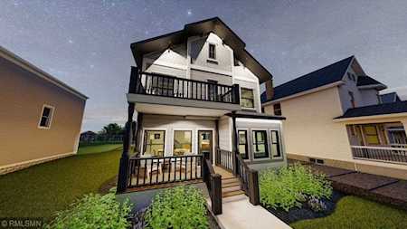302 Ryan Avenue Saint Paul, MN 55102
