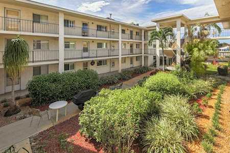 708 Tamiami Trl S #204 Venice, FL 34285