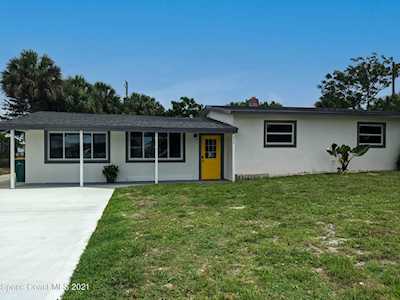 452 Alice Drive Melbourne, FL 32935
