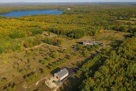159 Meaderboro Rd Farmington, NH 03835