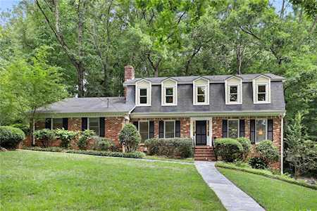 1605 Rochelle Ct Atlanta, GA 30338
