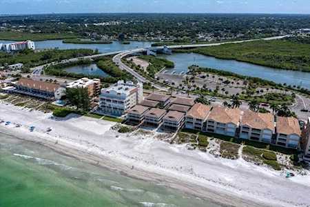 18720 Gulf Blvd #8B Indian Shores, FL 33785