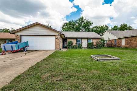 602 Southridge Court Grand Prairie, TX 75052