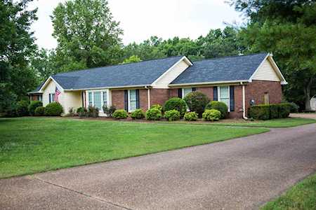 602 Page Cir Mount Juliet, TN 37122