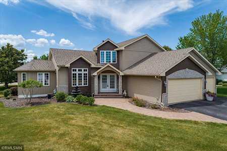 2344 Clearwater Creek Circle Lino Lakes, MN 55038