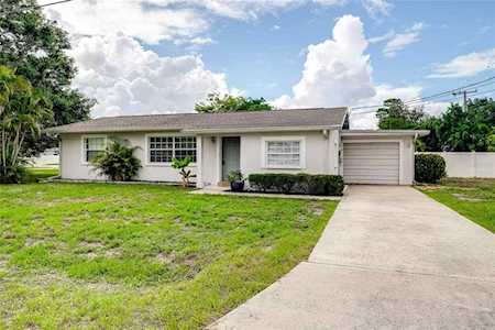 109 Pine Grove Dr Venice, FL 34285