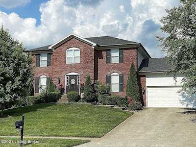 5111 Oaklawn Park Dr Louisville, KY 40299