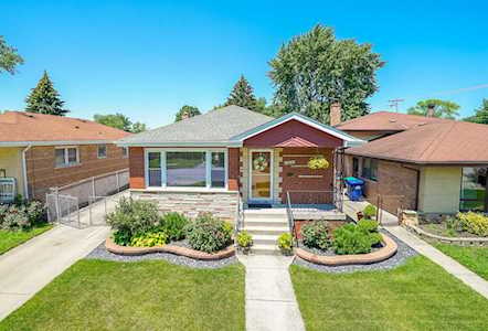 2814 W 100th Place Evergreen Park, IL 60805