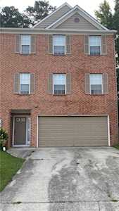 5860 Hampton Ct College Park, GA 30349